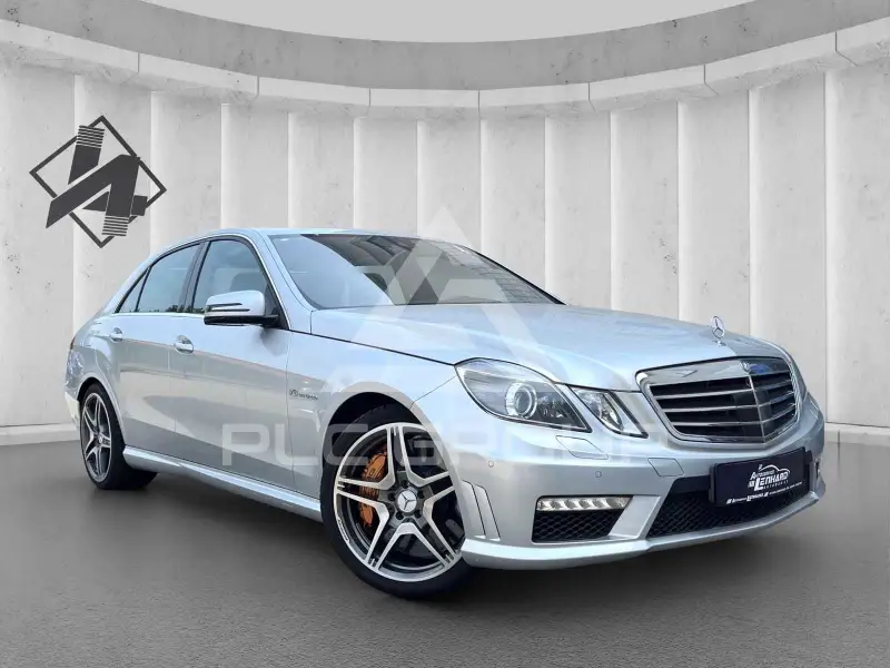 2011 Mercedes Benz E 63 AMG