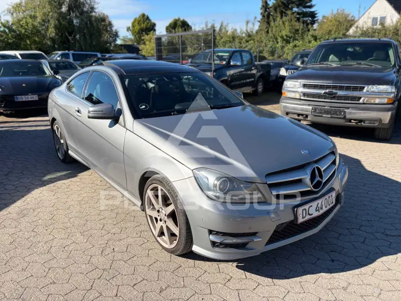 2011 Mercedes Benz C 250