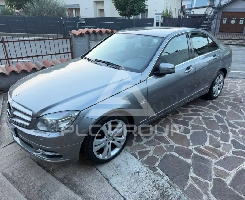2011 Mercedes Benz C 250