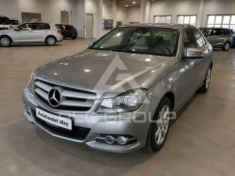 2011 Mercedes Benz C 250