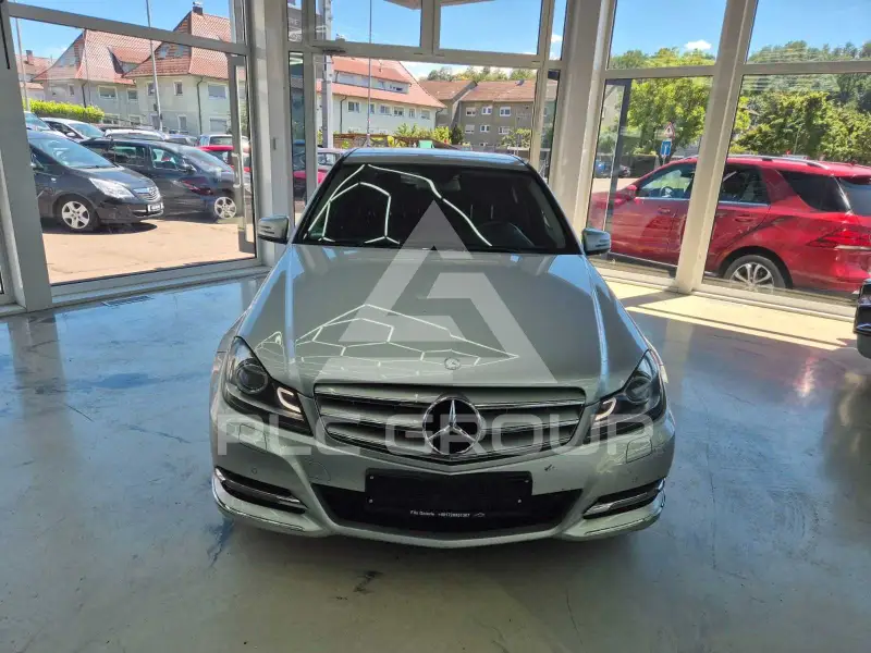 2011 Mercedes Benz C 250