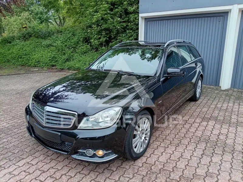 2011 Mercedes Benz C 250