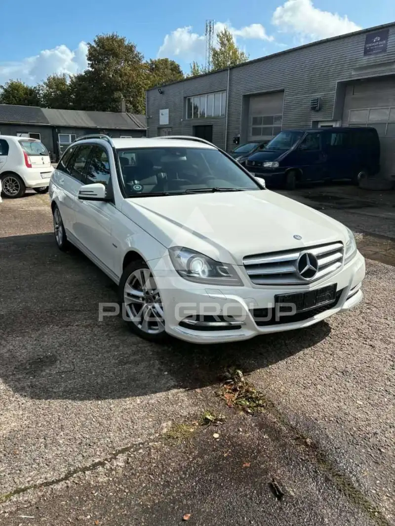 2011 Mercedes Benz C 250