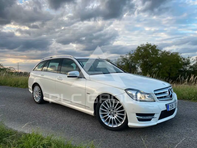 2011 Mercedes Benz C 250