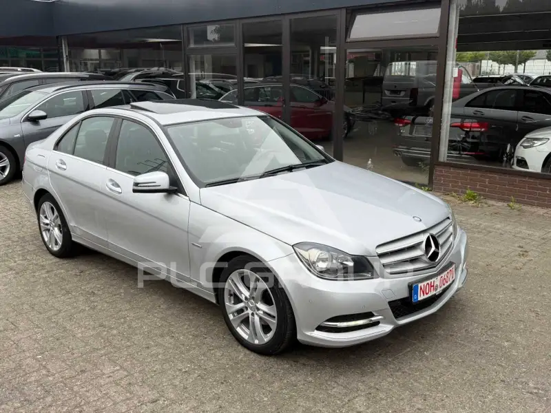 2011 Mercedes Benz C 250