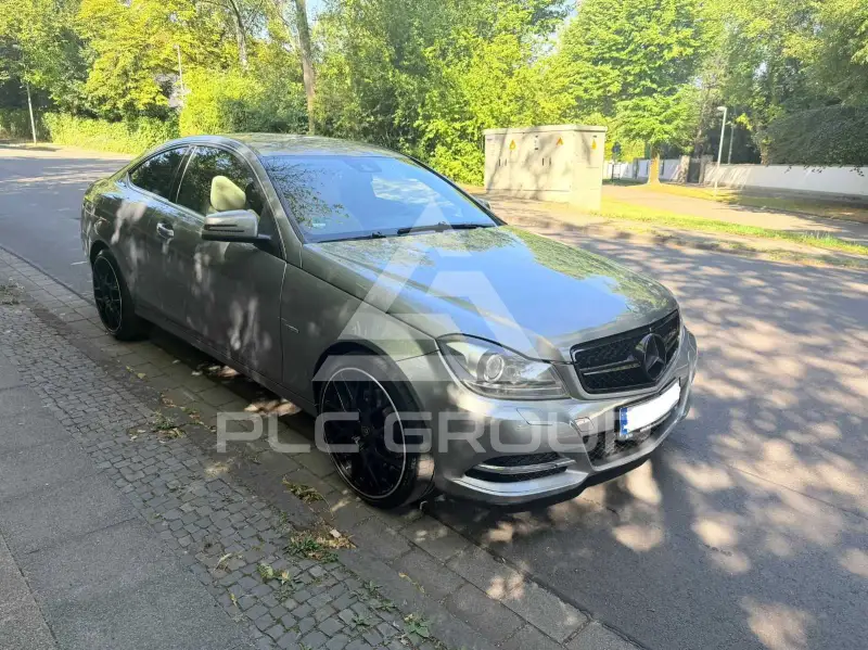 2011 Mercedes Benz C 250
