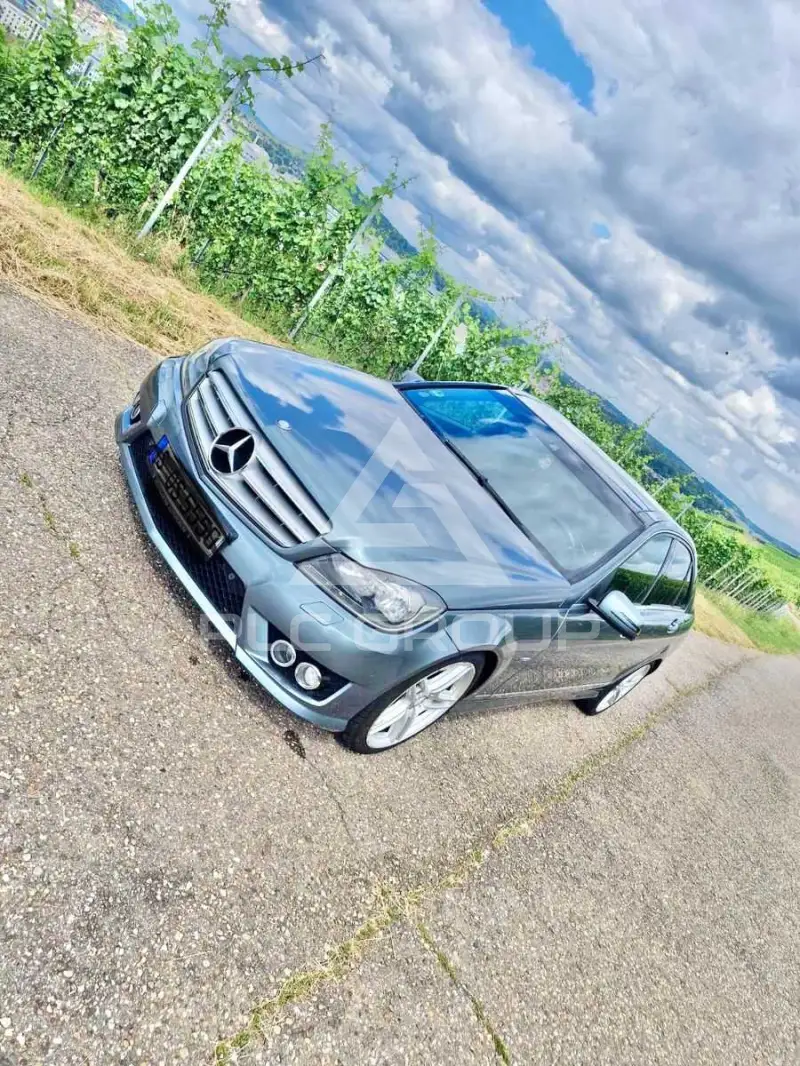 2011 Mercedes Benz C 350