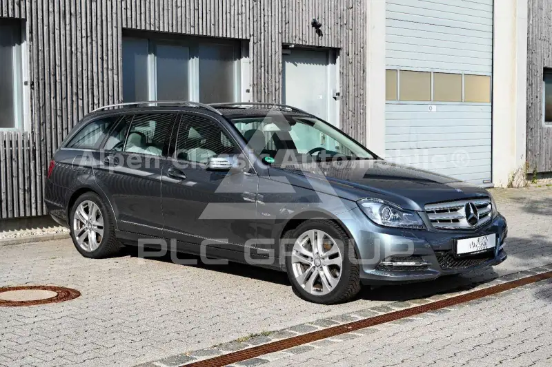 2011 Mercedes Benz C 300