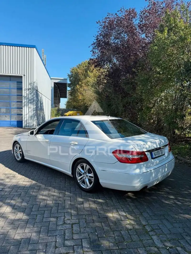 2011 Mercedes Benz E 350