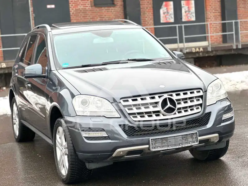 2011 Mercedes Benz ML 350