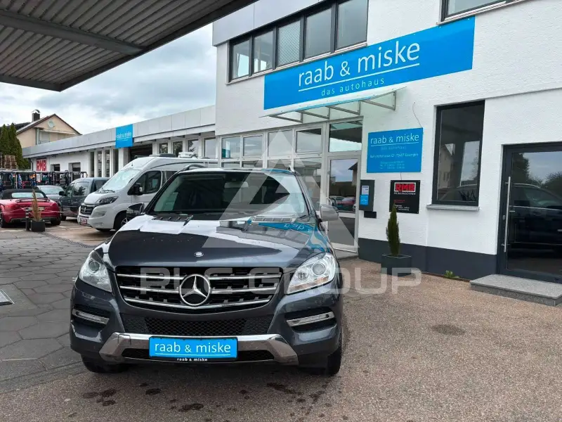 2011 Mercedes Benz ML 350
