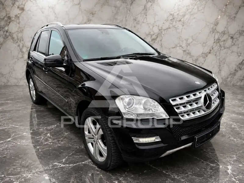 2011 Mercedes Benz ML 500