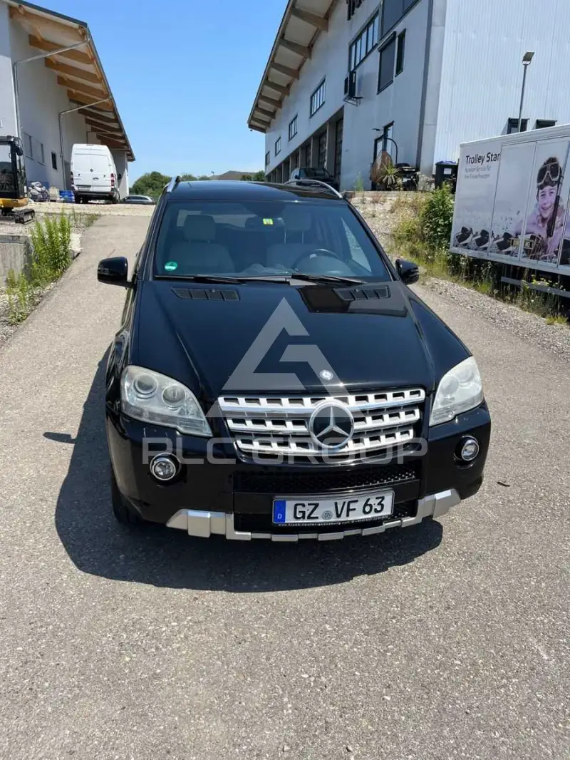 2011 Mercedes Benz ML 500