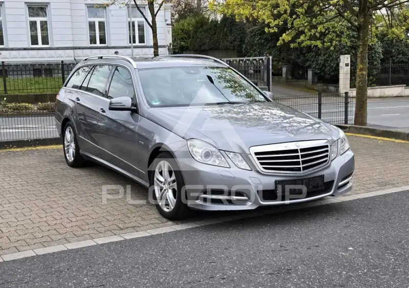 2011 Mercedes Benz E 300