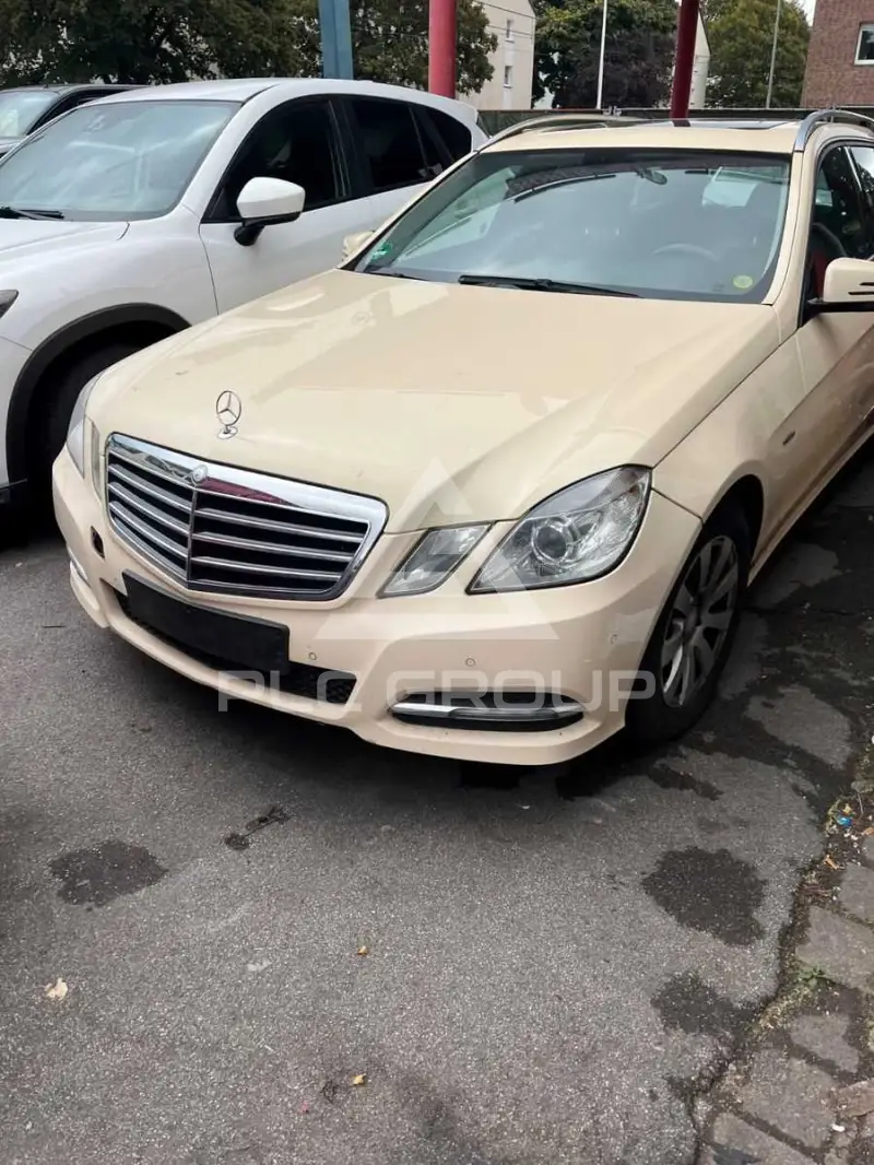 2011 Mercedes Benz E 300