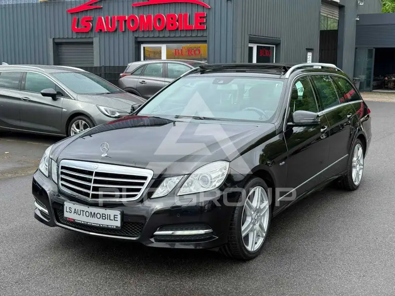 2011 Mercedes Benz E 300