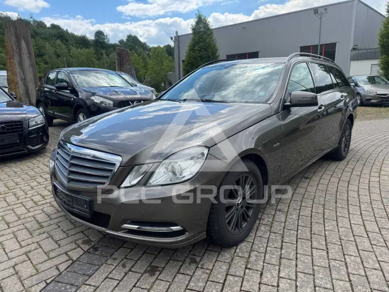 2011 Mercedes Benz E 300