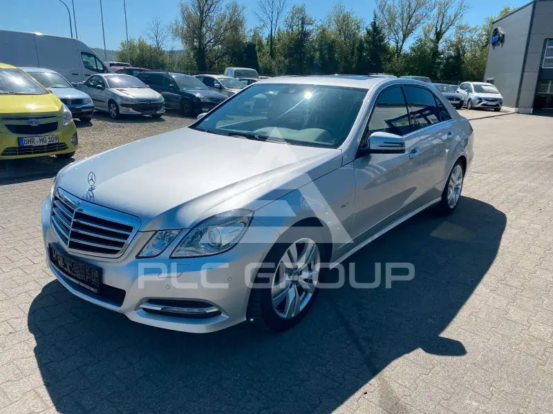 2011 Mercedes Benz E 300
