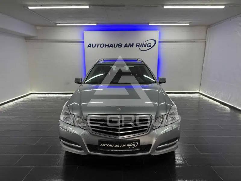 2011 Mercedes Benz E 300