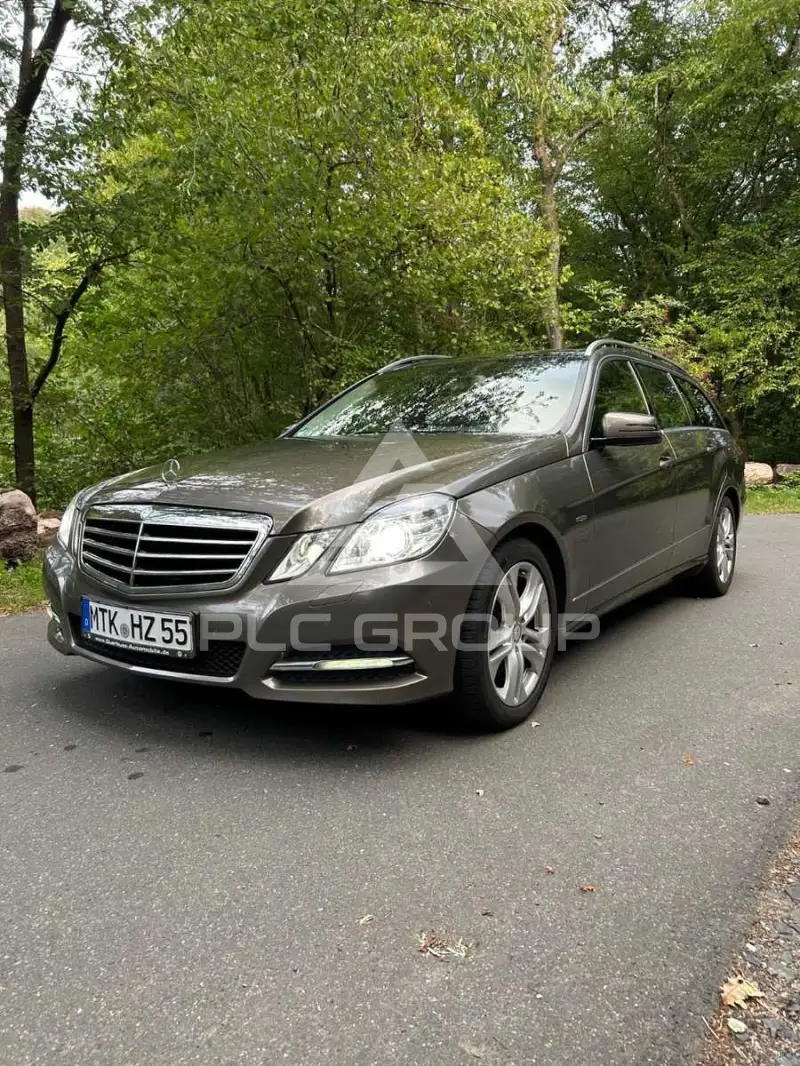 2011 Mercedes Benz E 300