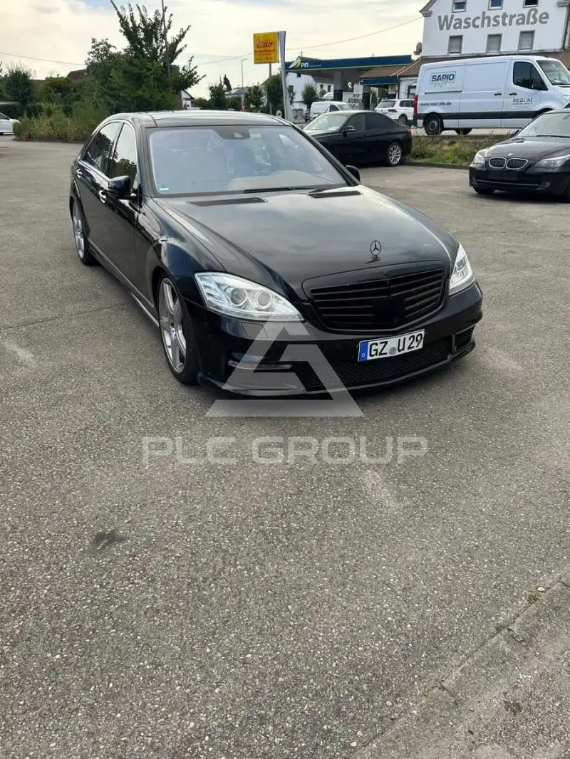 2011 Mercedes Benz S 63