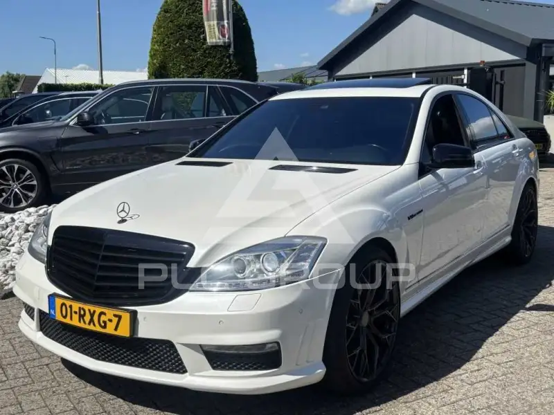 2011 Mercedes Benz S 63