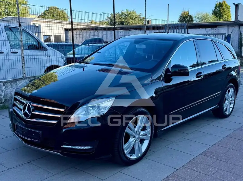 2011 Mercedes Benz R 350