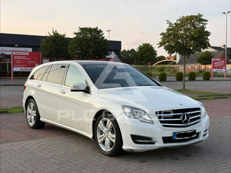 2011 Mercedes Benz R 350