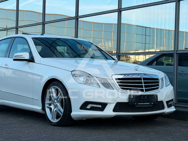 2011 Mercedes Benz E 500