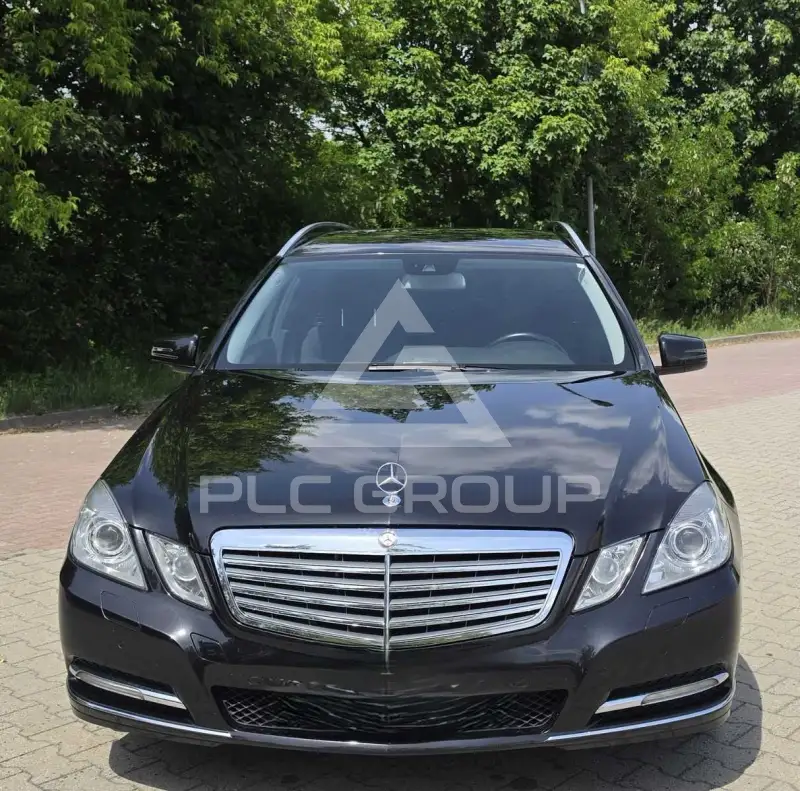 2011 Mercedes Benz 220