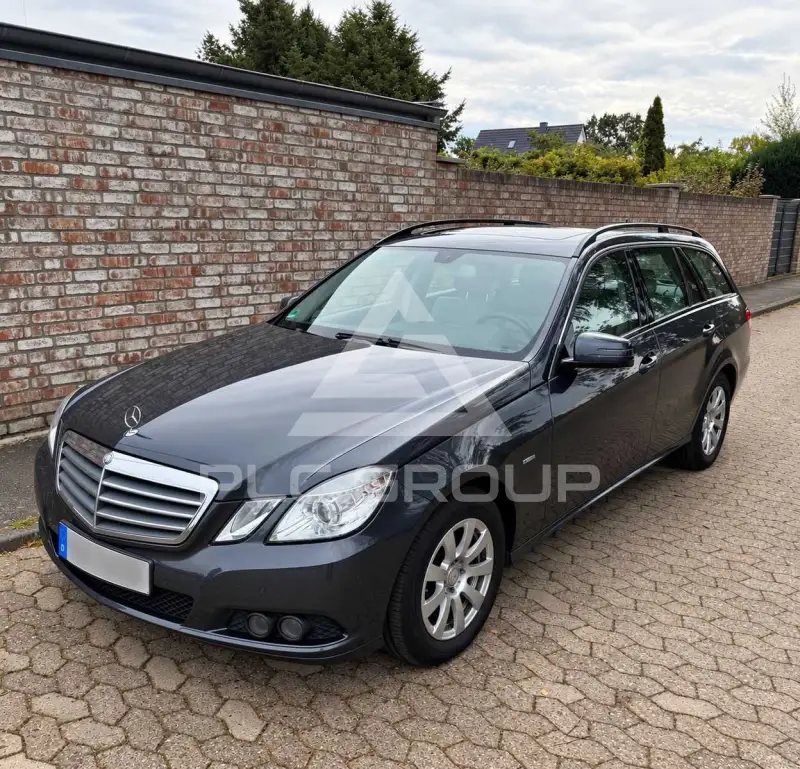2011 Mercedes Benz 220