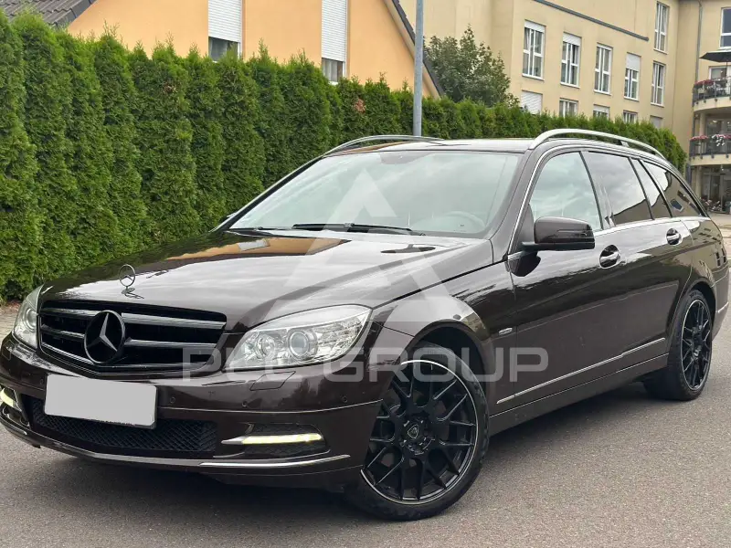 2011 Mercedes Benz 220