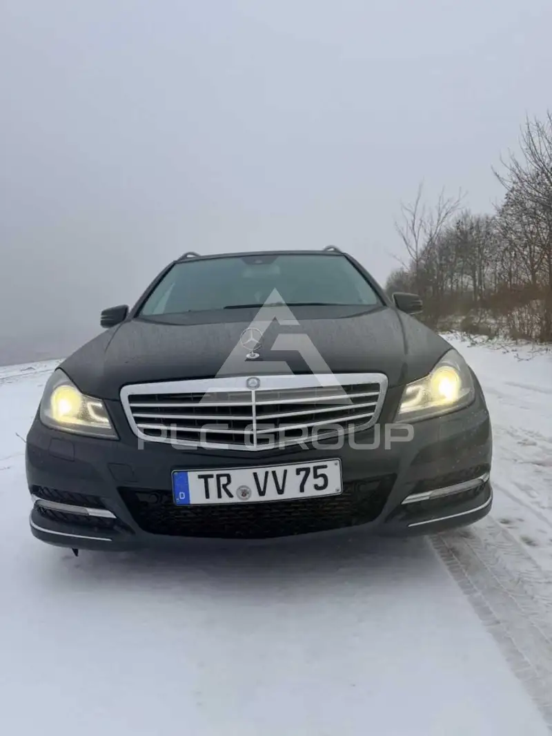 2011 Mercedes Benz 220