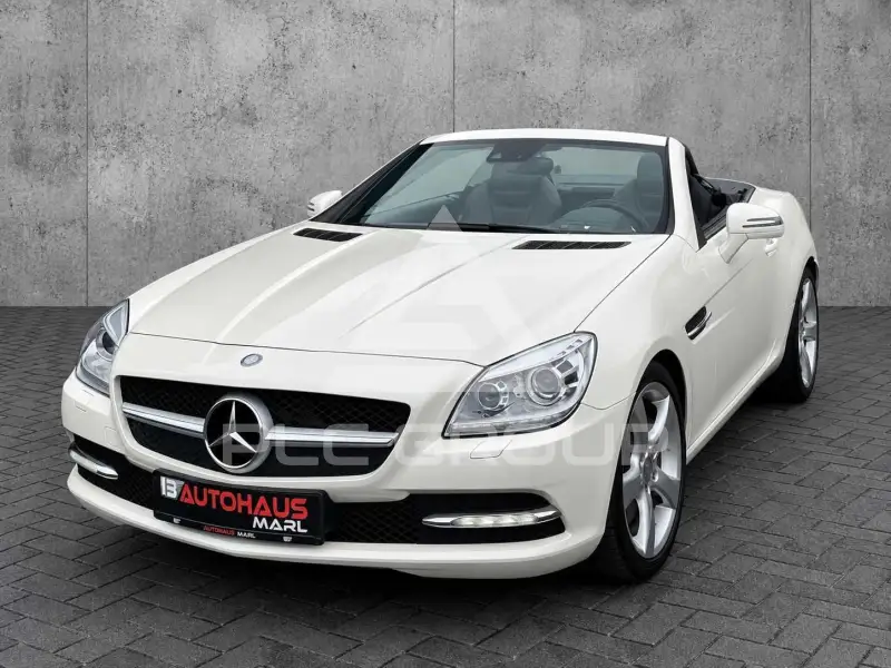 2011 Mercedes Benz SLK 350