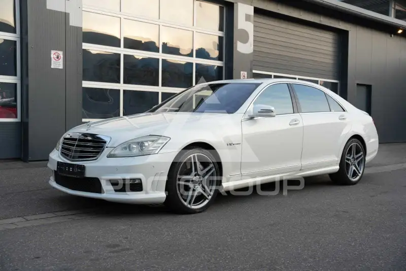 2011 Mercedes Benz S 63