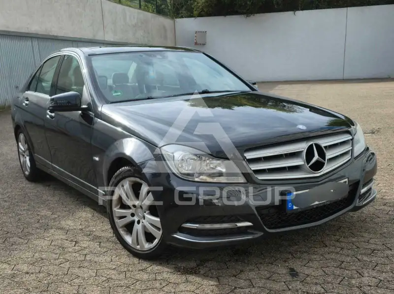 2011 Mercedes Benz C 220