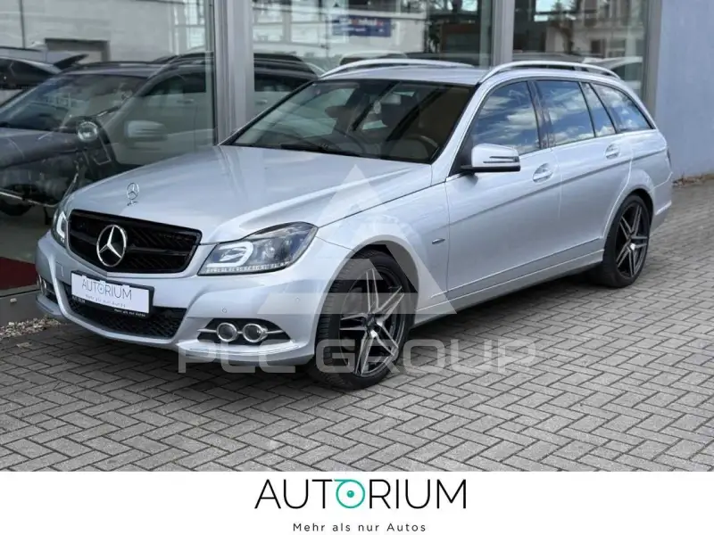 2011 Mercedes Benz C 220