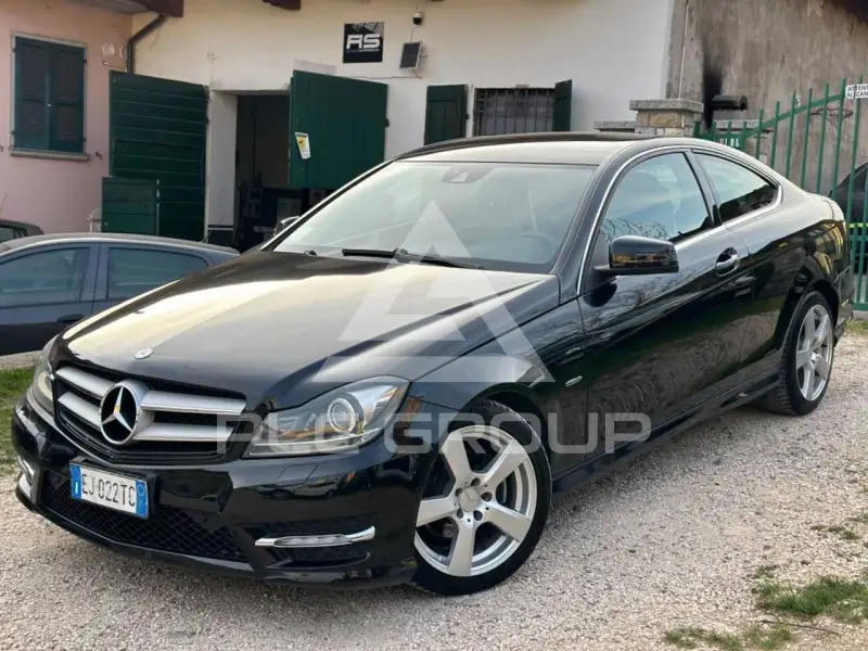 2011 Mercedes Benz C 220