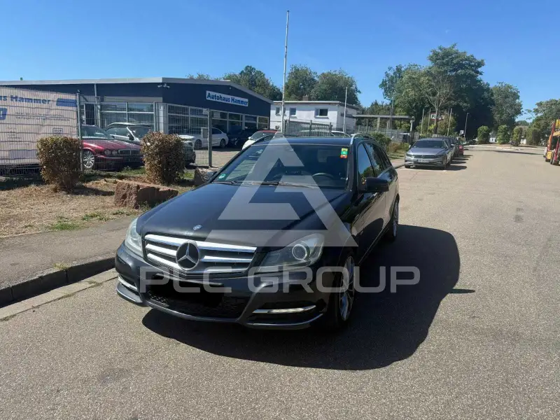 2011 Mercedes Benz C 220