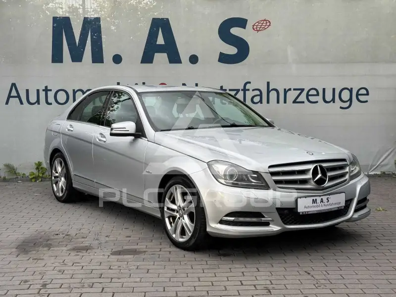 2011 Mercedes Benz C 220