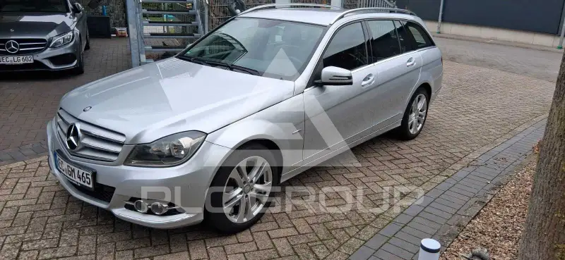 2011 Mercedes Benz C 220