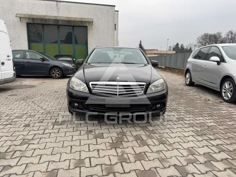 2011 Mercedes Benz C 220