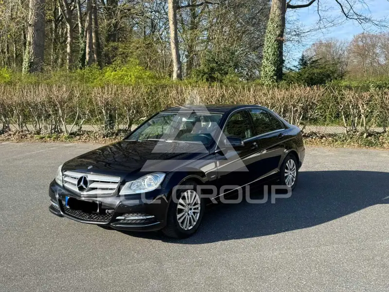 2011 Mercedes Benz C 220