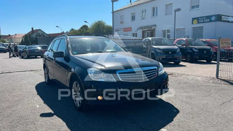 2011 Mercedes Benz C 220