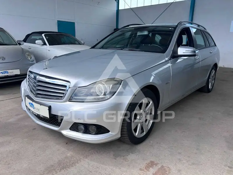 2011 Mercedes Benz C 220