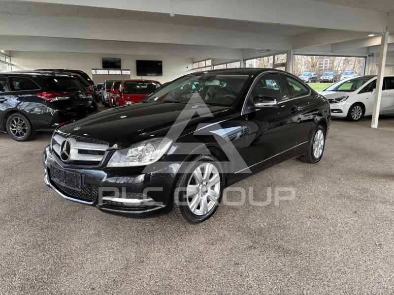 2011 Mercedes Benz C 220