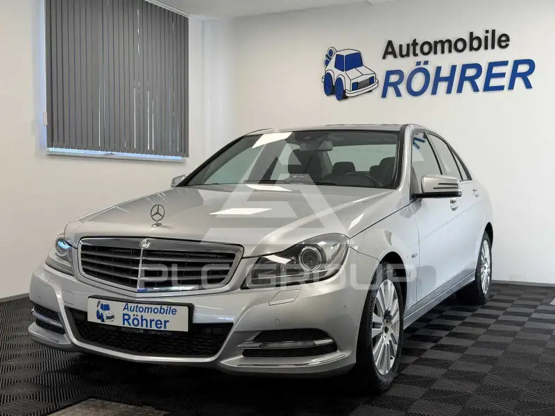 2011 Mercedes Benz C 220