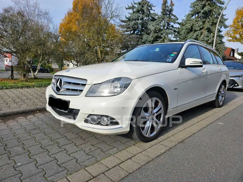 2011 Mercedes Benz C 220