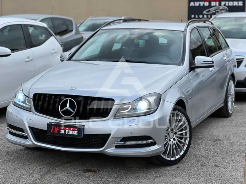 2011 Mercedes Benz C 220