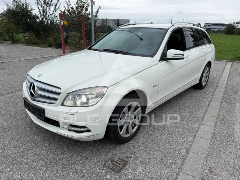 2011 Mercedes Benz C 220
